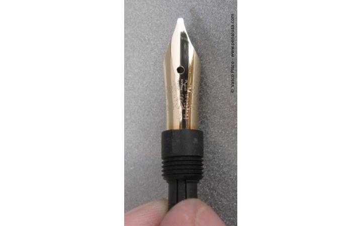 Nib of the Pelikan 100N 1948-1954 identical to Pelikan 400 1950-1954