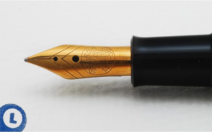 Pelikan 140 appr. 1954 DF nib