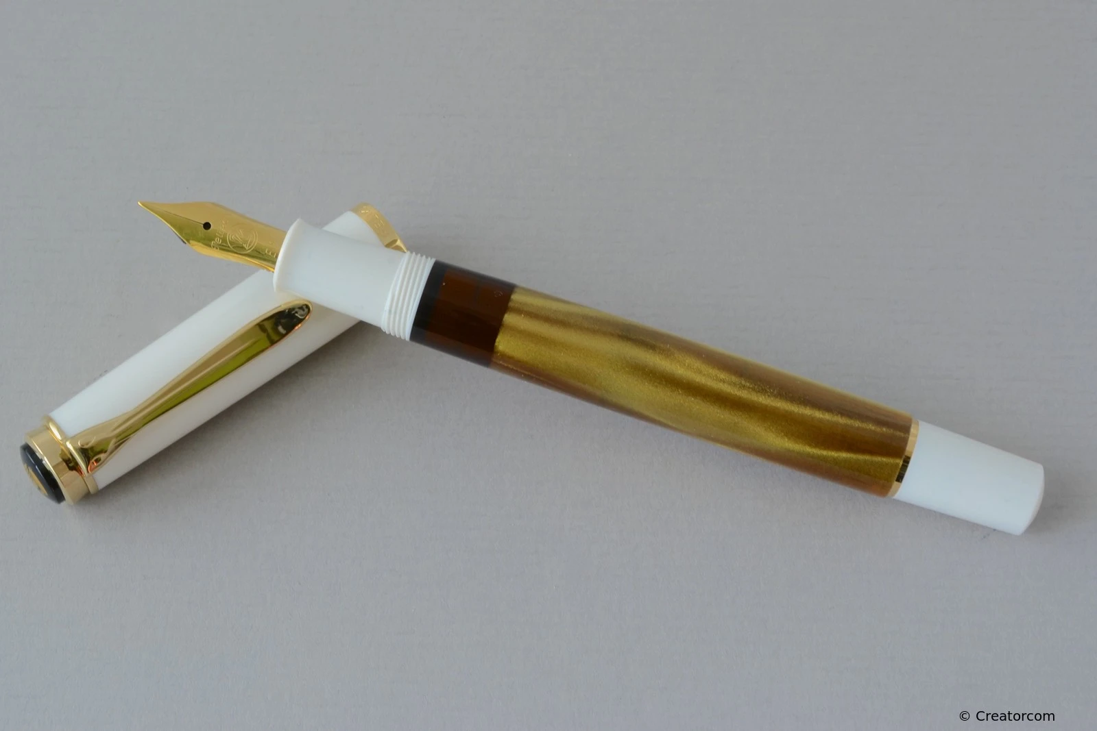 Pelikan M200 Gold-marbled

