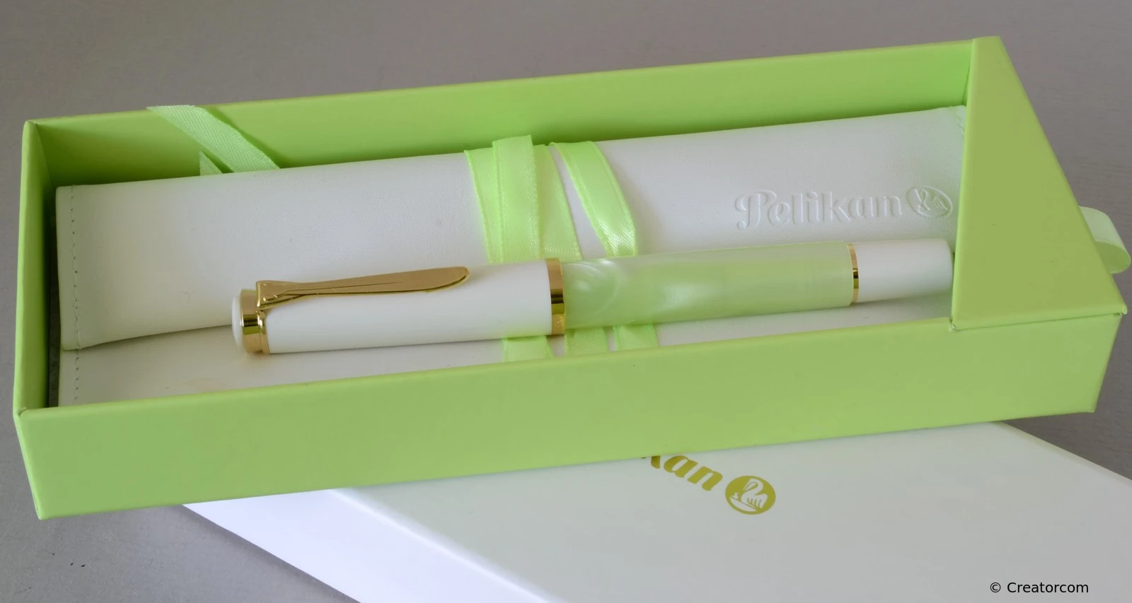 Pelikan M200 Pastel green
