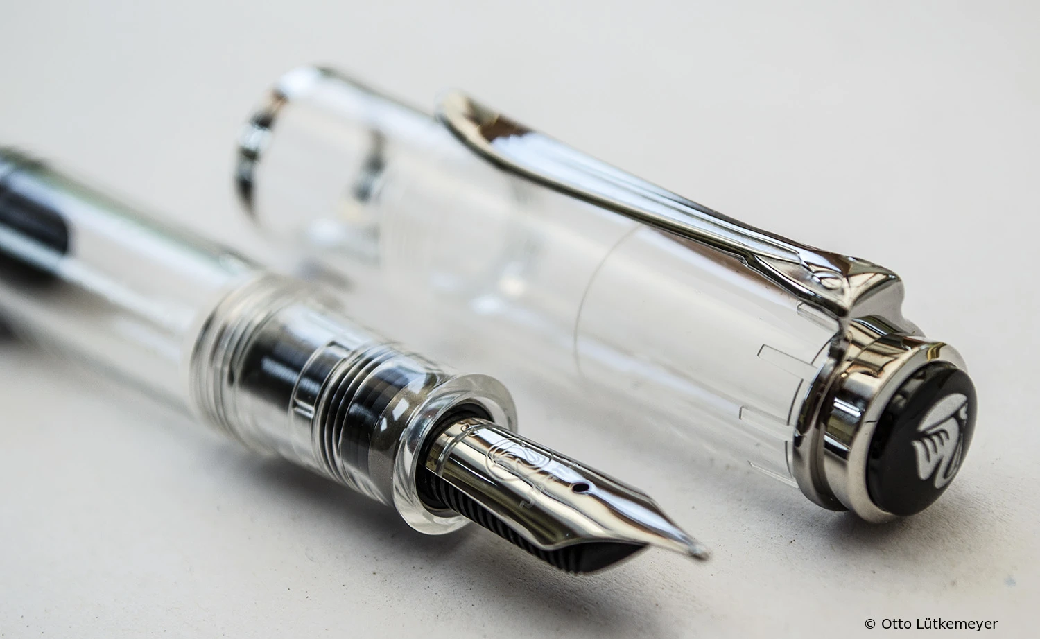 Pelikan M205 Demonstrator
