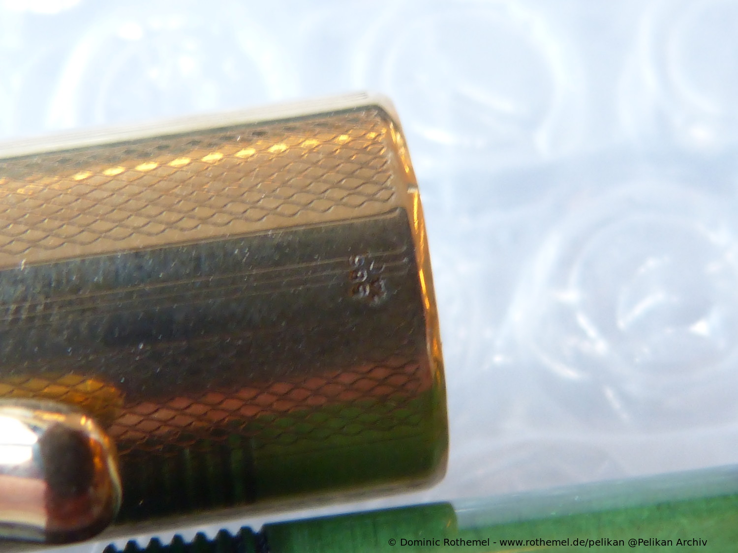 Pelikan 101N Gold 
