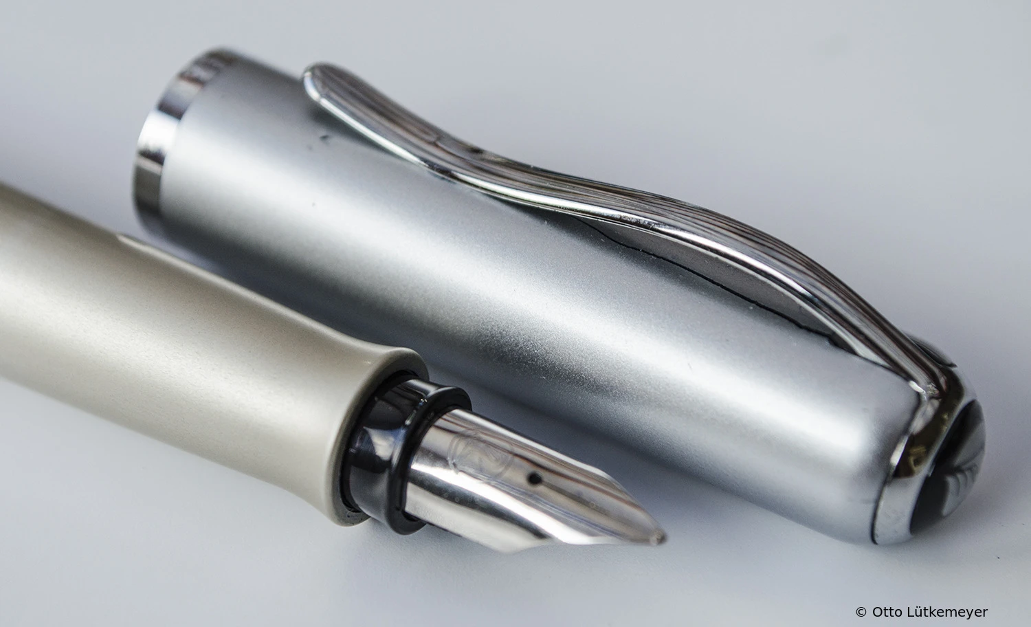 Pelikan ペリカン 万年筆 エポック P360 サファイアブルー 廃番 詳細