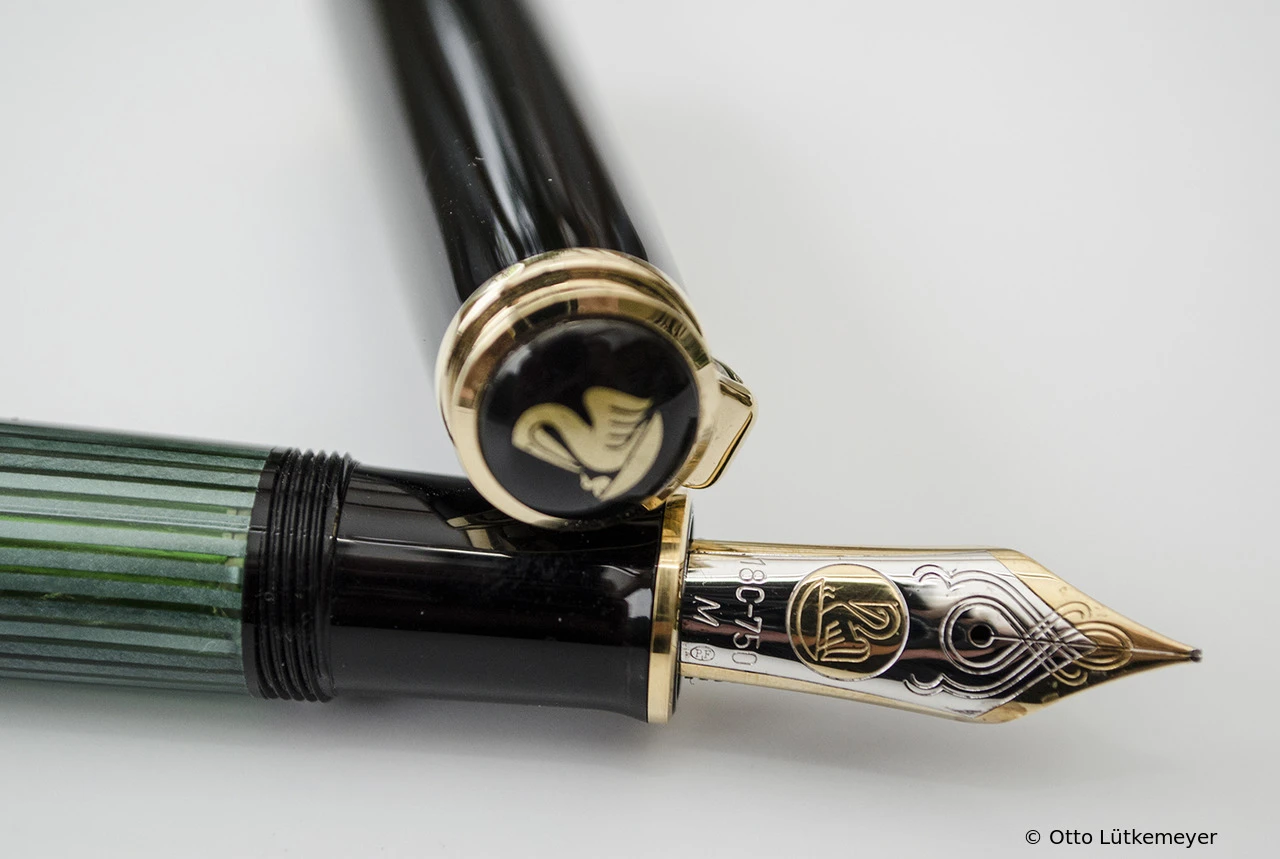 Pelikan M1000 Green-striped
