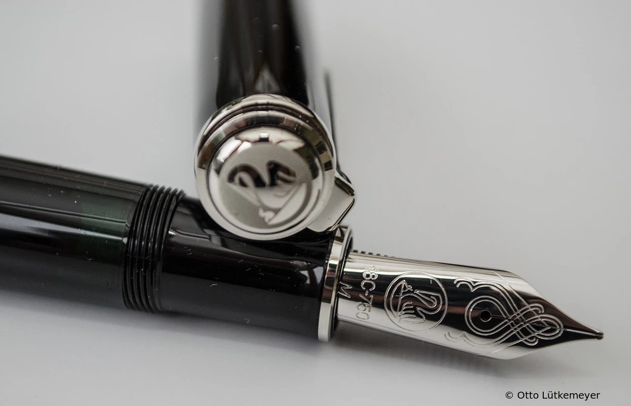 Pelikan M1005 Black
