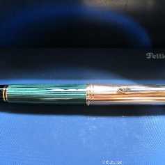 Pelikan M1050 Grün-Gestreift/Vermeil
