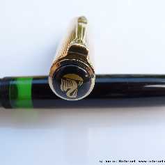 Pelikan M1050 Black/Vermeil
