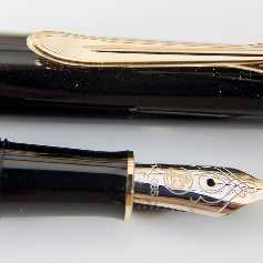 Pelikan M300 Grün-Gestreift
