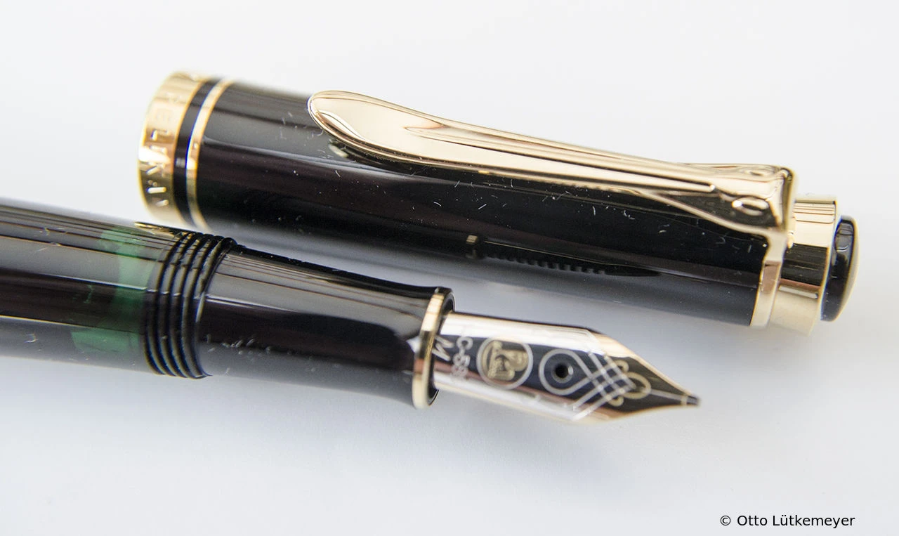 Pelikan M300 Black
