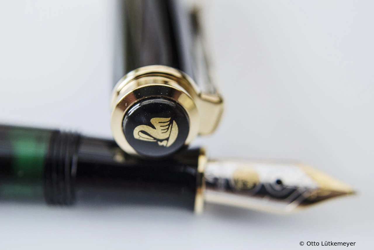 Pelikan M300 Black
