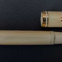 Pelikan M320 Pearl
