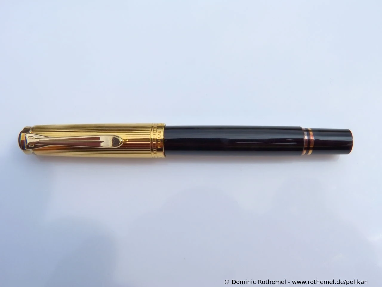 Pelikan M350 Black/Vermeil
headline