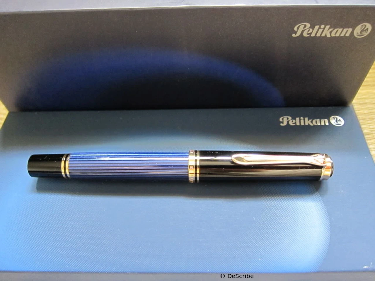 Pelikan M600 Blue-striped
