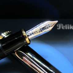 Pelikan M600 Blau-Gestreift
