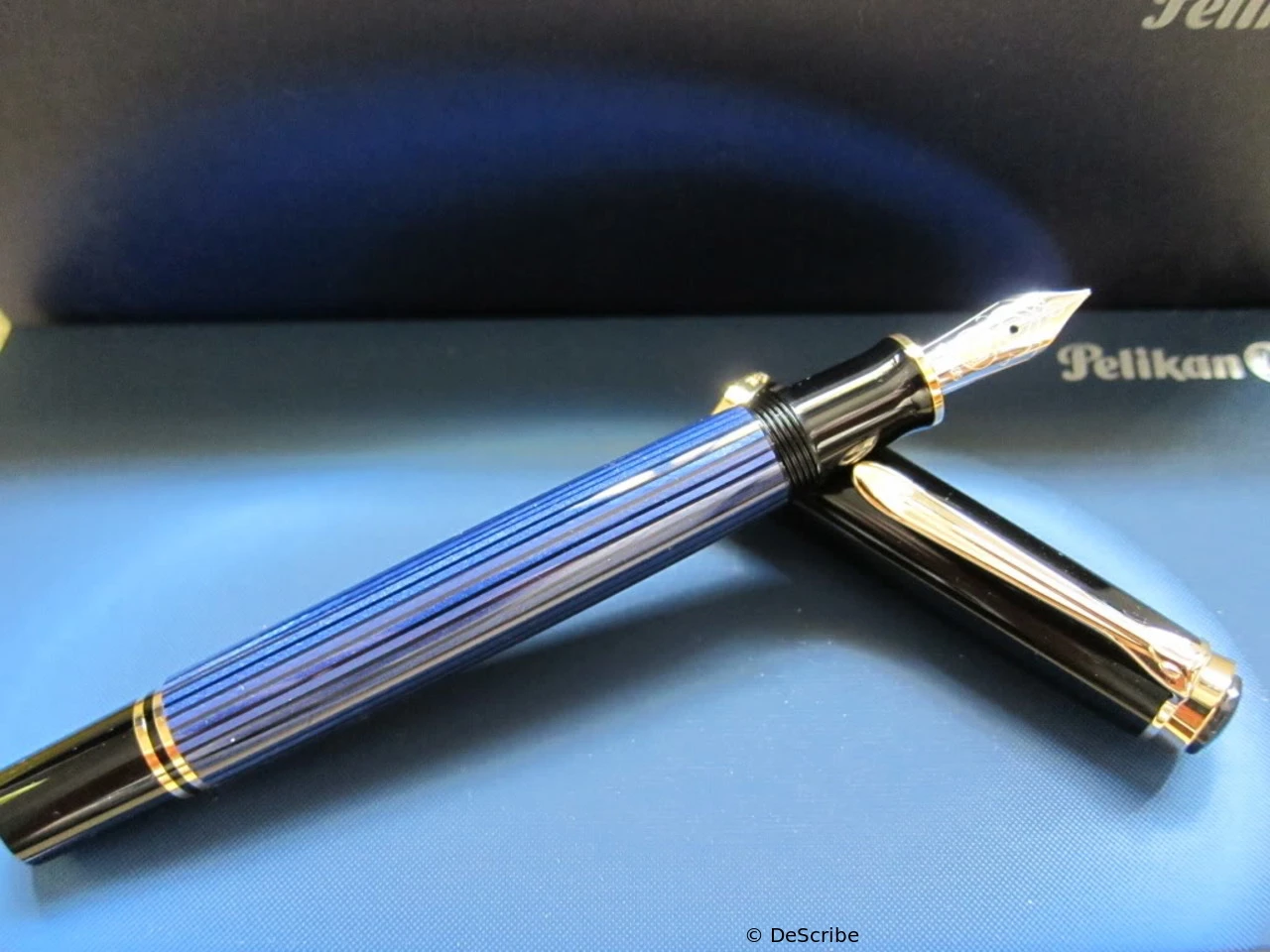 Pelikan M600 Blue-striped
