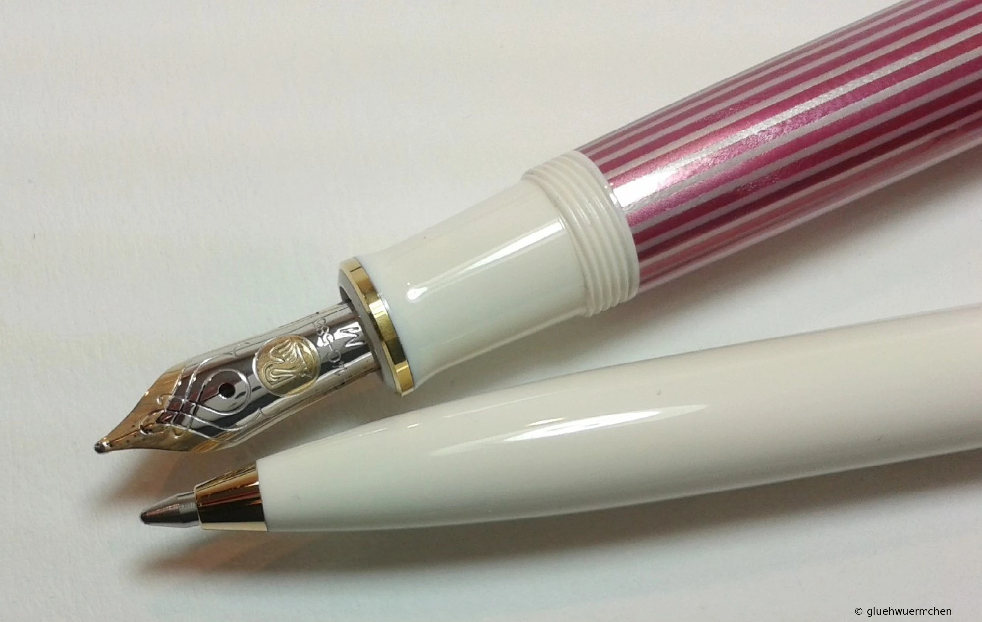 Pelikan M600 Pink-striped

