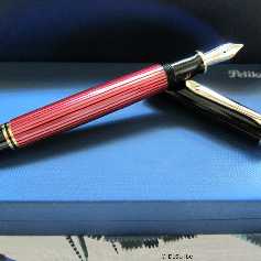 Pelikan M600 Red-striped
