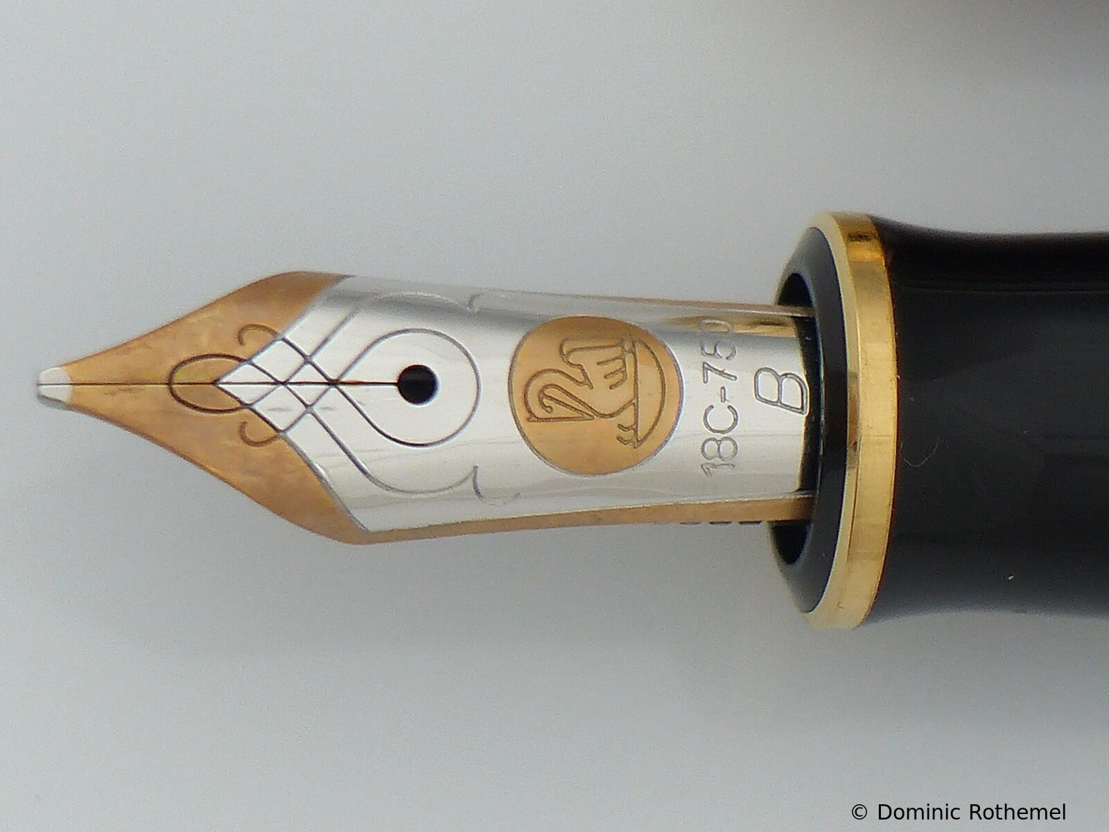 Pelikan M600 Ruby Red
