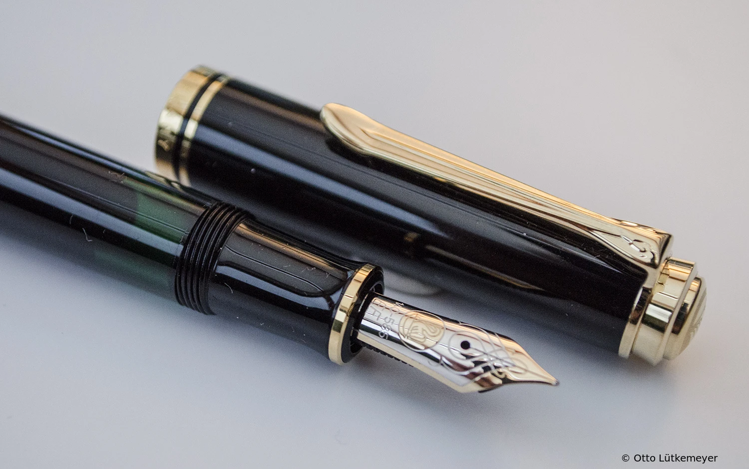Pelikan M600 Black
