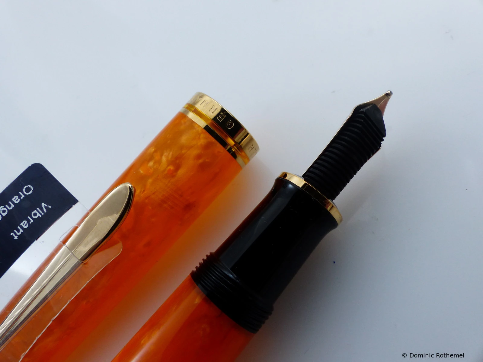 Pelikan M600 Vibrant Orange
