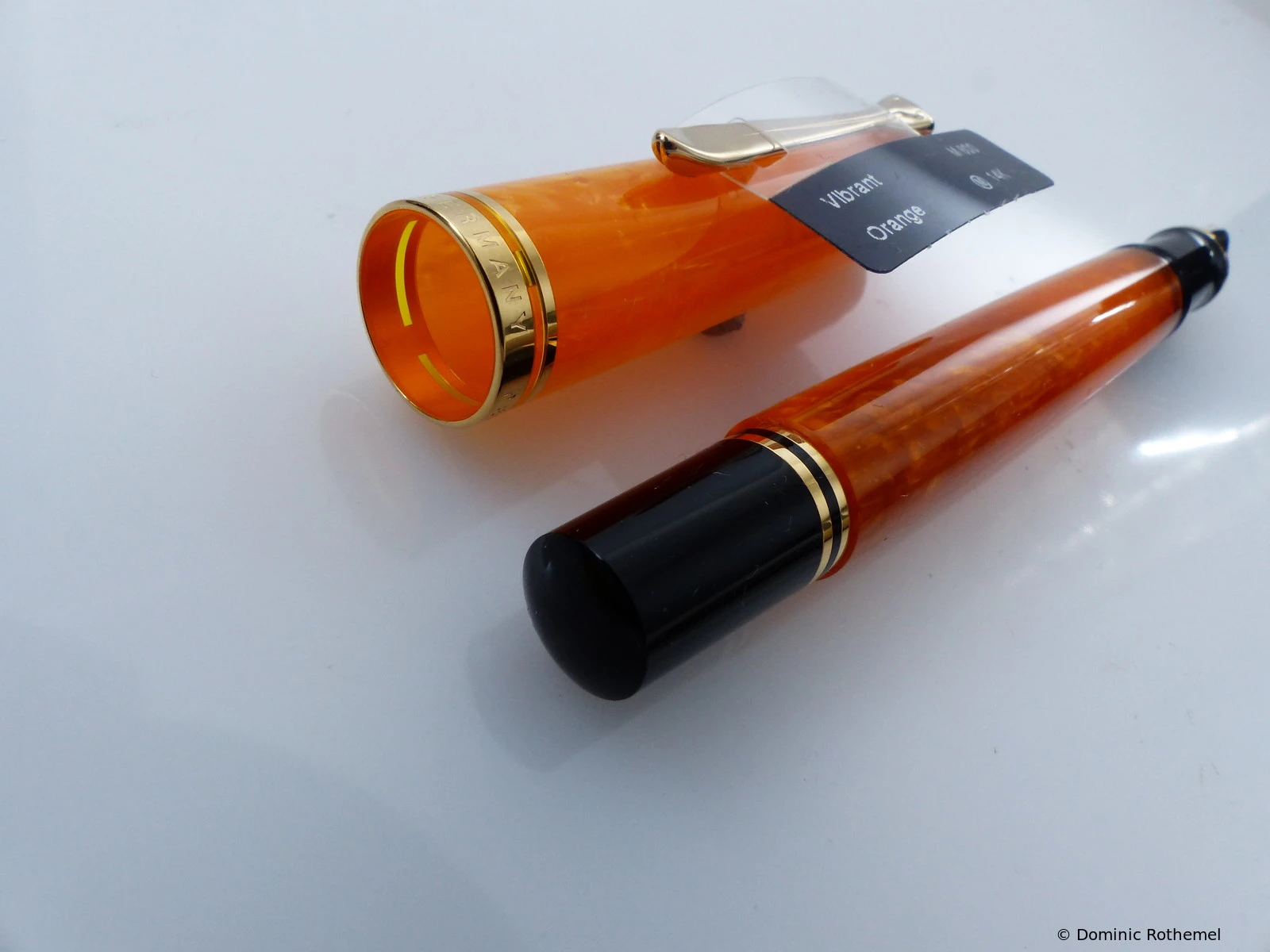 Pelikan M600 Vibrant Orange
