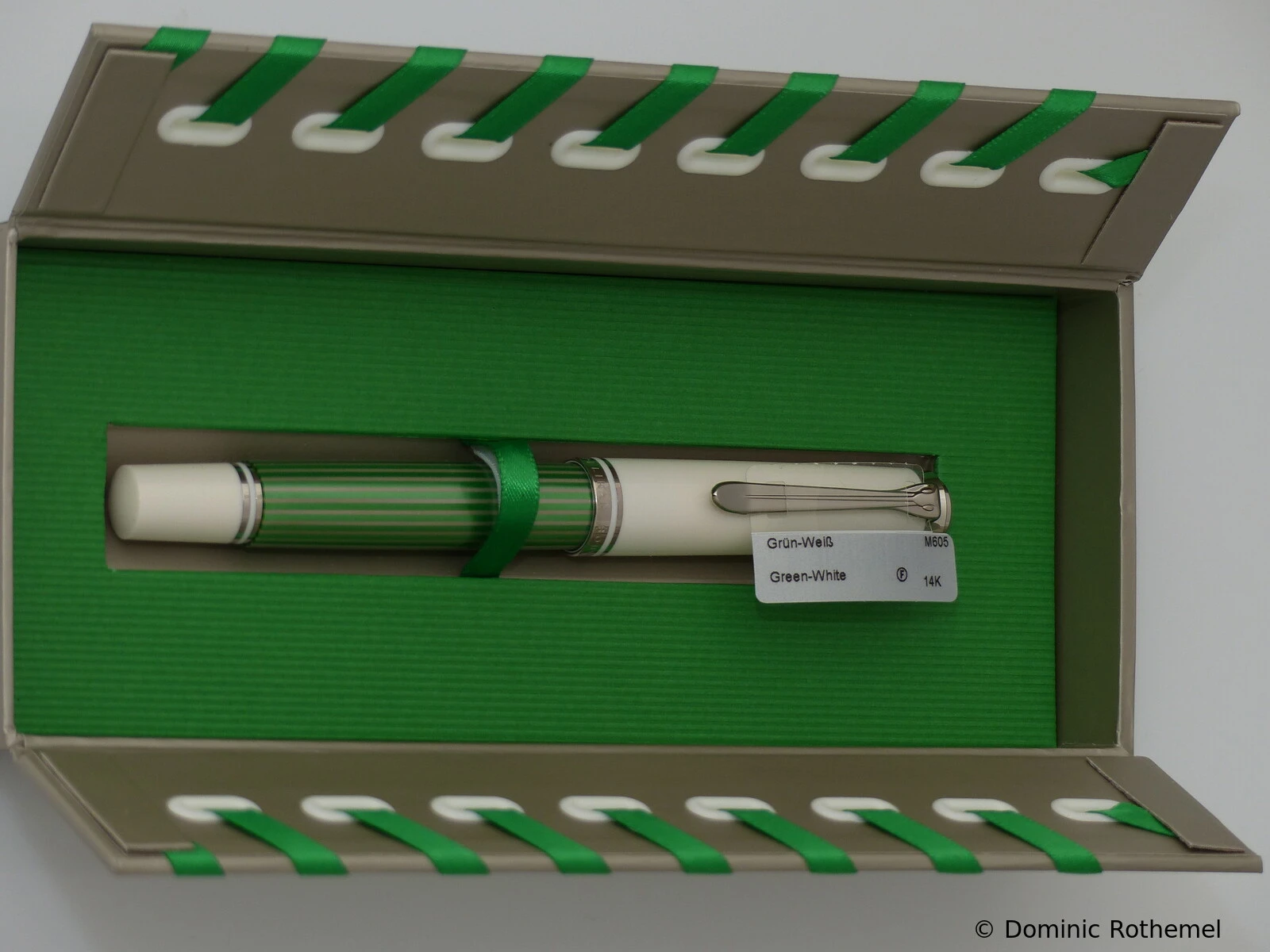Pelikan M605 Green-White
