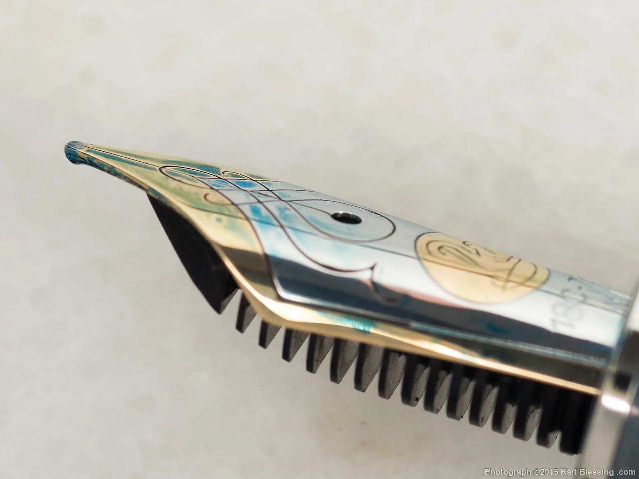 Pelikan M640 Mount Everest
