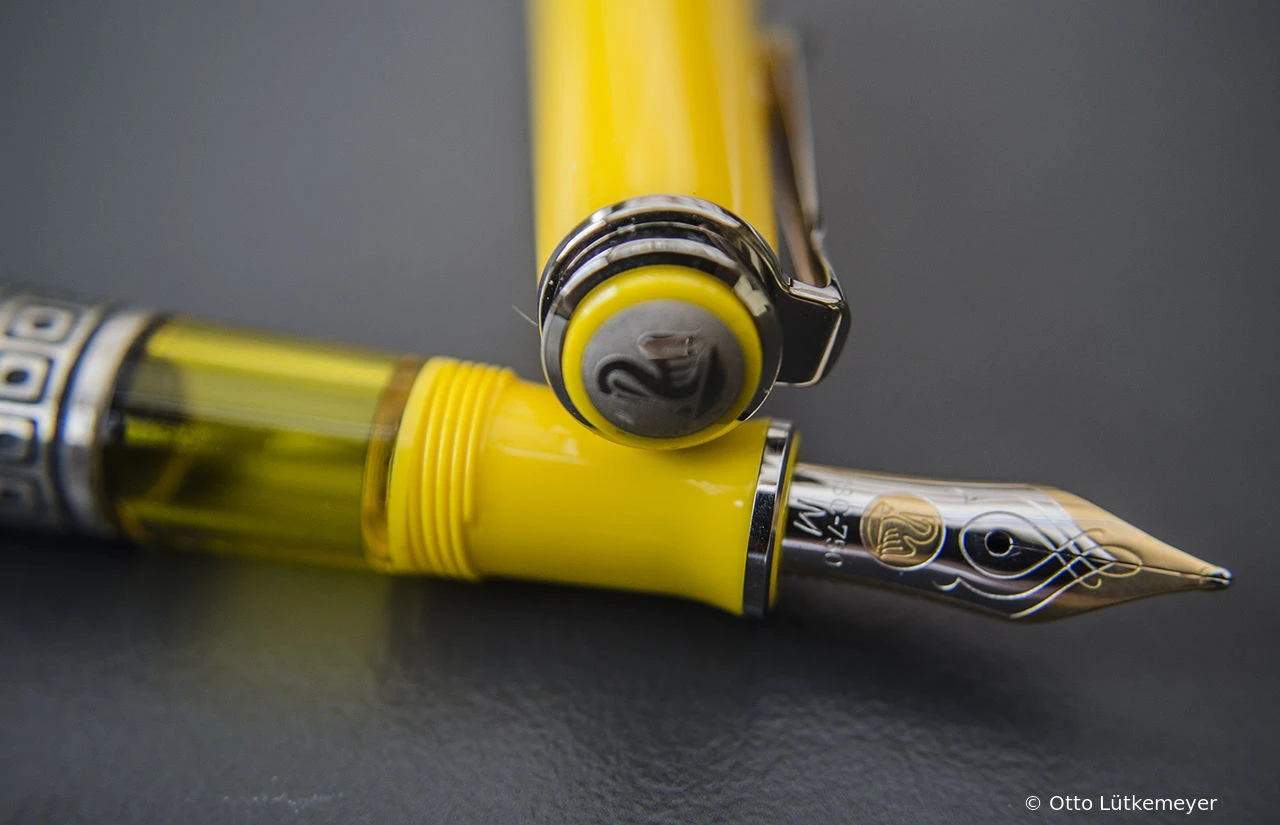 Pelikan M710 Toledo Yellow
