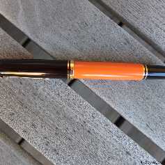 Pelikan M800 Burnt orange
