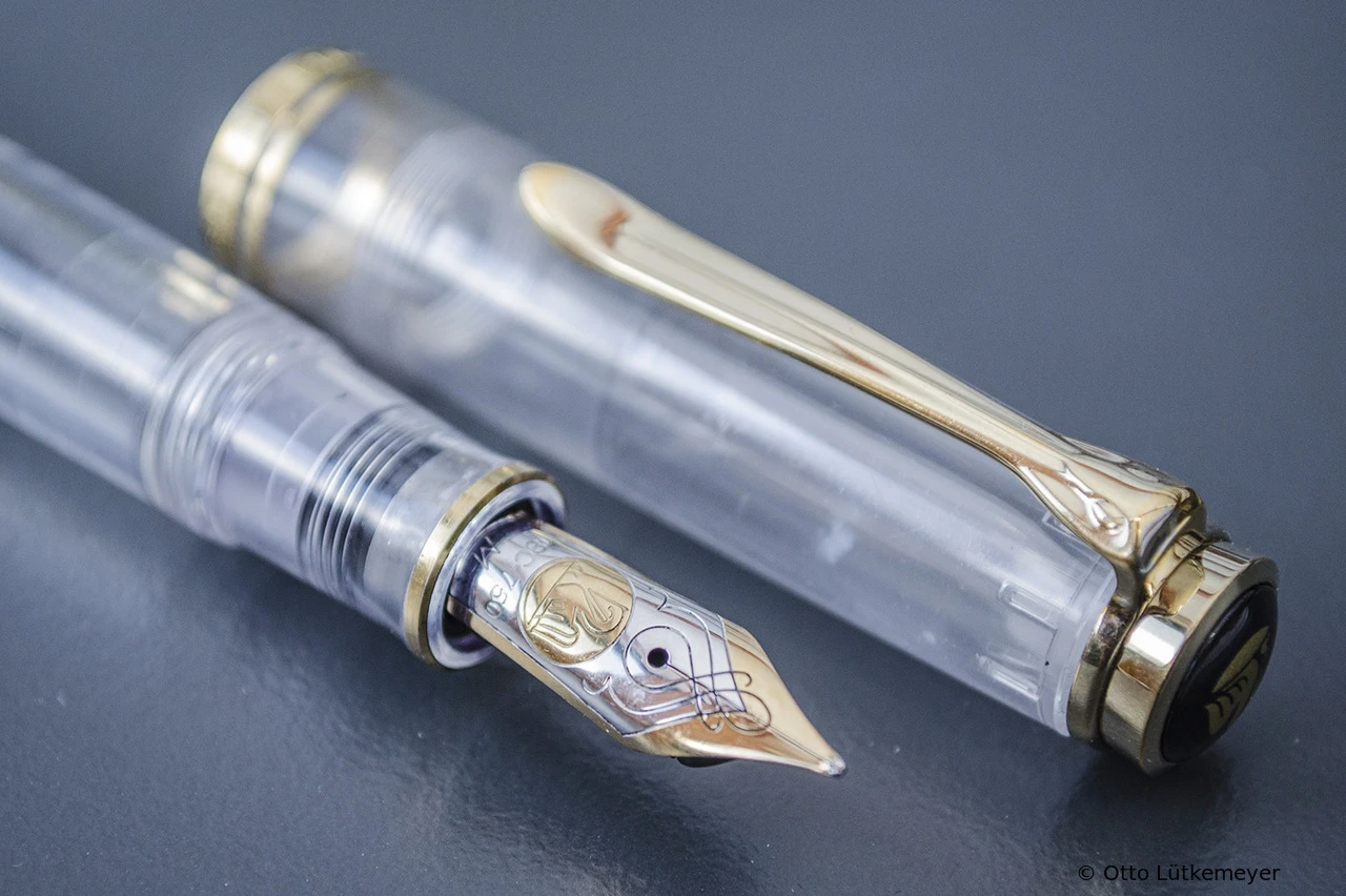 Pelikan M800 Demonstrator
