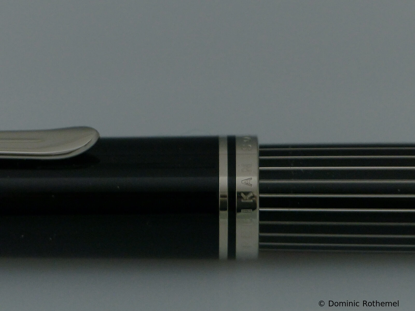 Pelikan M815 Schwarz-Gestreift
