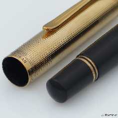 Pelikan M850 Schwarz/Vermeil
