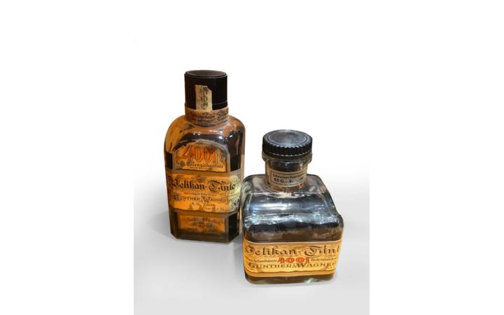 4001 Historic Ink Bottles